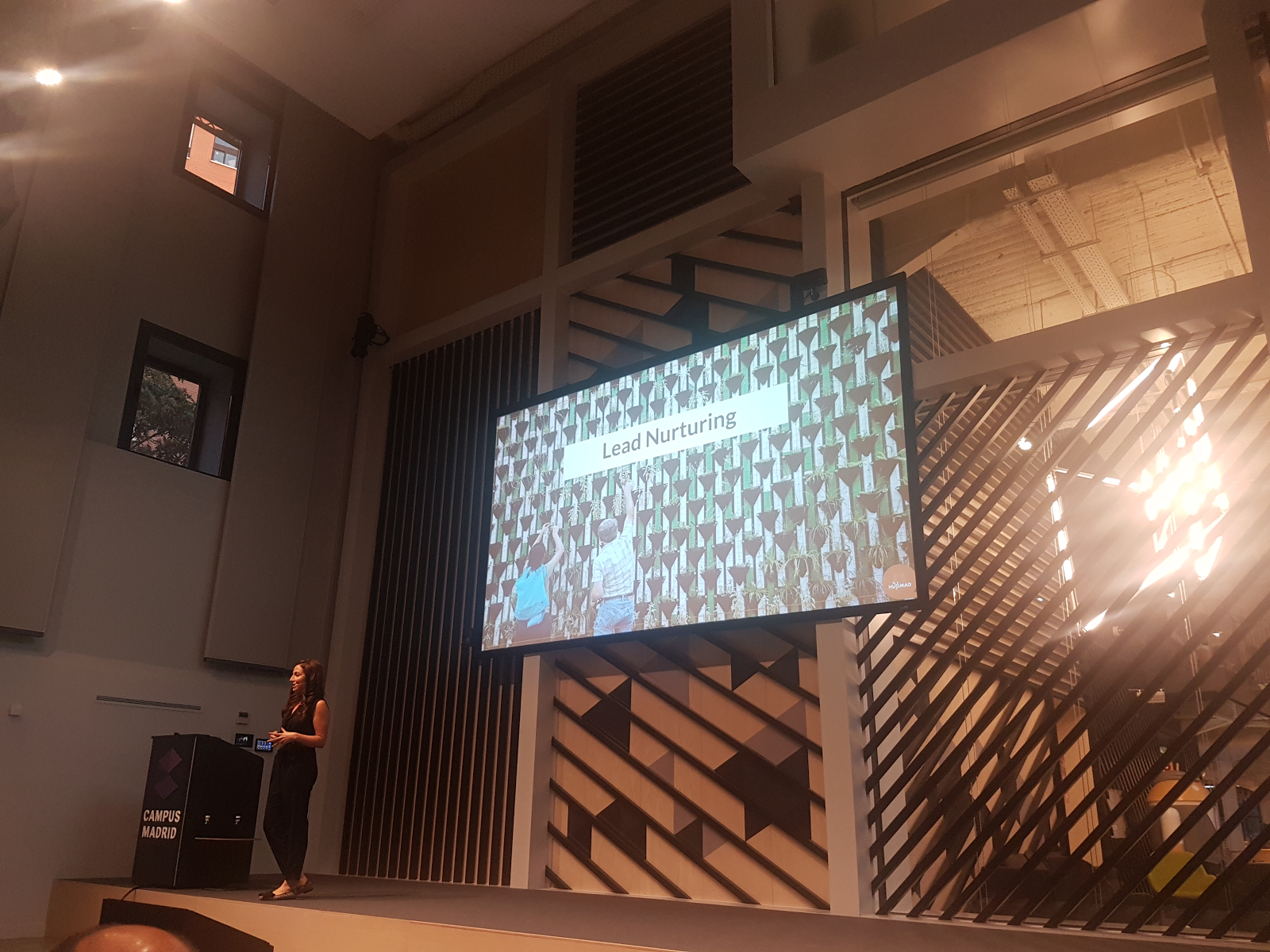 Alba Vargas habla de Smarketing en Madrid HUG